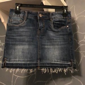 Jean mini skirt
